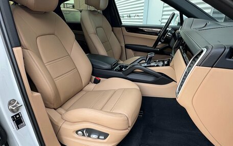 Porsche Cayenne III, 2021 год, 9 990 000 рублей, 36 фотография