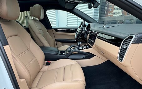 Porsche Cayenne III, 2021 год, 9 990 000 рублей, 35 фотография