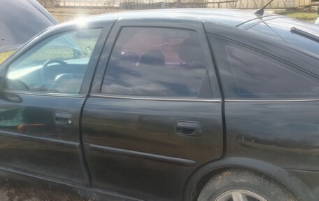 Opel Vectra B рестайлинг, 1995 год, 80 000 рублей, 4 фотография