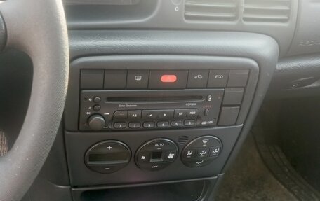 Opel Vectra B рестайлинг, 1995 год, 80 000 рублей, 7 фотография