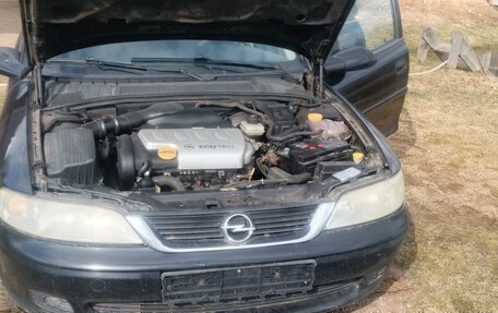 Opel Vectra B рестайлинг, 1995 год, 80 000 рублей, 10 фотография