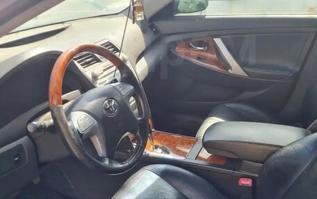 Toyota Camry, 2008 год, 530 000 рублей, 2 фотография