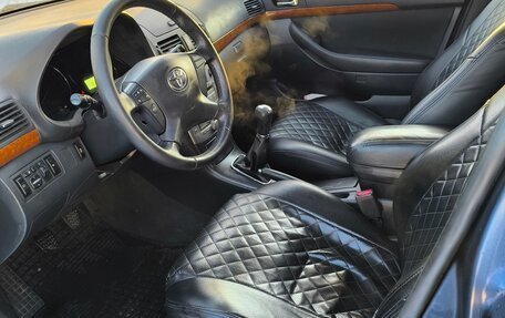 Toyota Avensis III рестайлинг, 2007 год, 600 000 рублей, 7 фотография