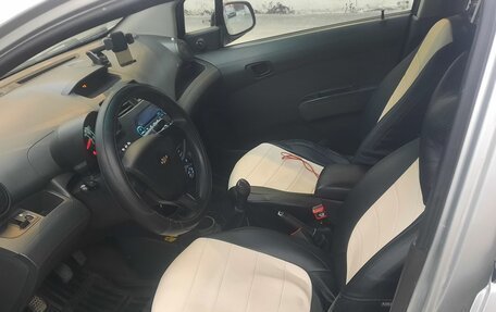 Chevrolet Spark III, 2011 год, 389 000 рублей, 8 фотография