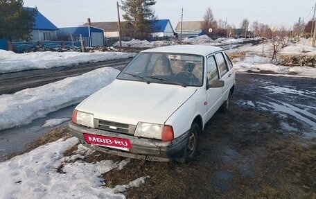 ИЖ 2126 «Ода», 2000 год, 40 000 рублей, 2 фотография