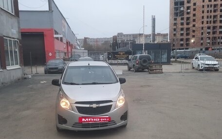 Chevrolet Spark III, 2011 год, 389 000 рублей, 4 фотография