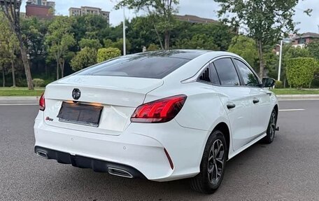 MG 5, 2022 год, 980 000 рублей, 2 фотография