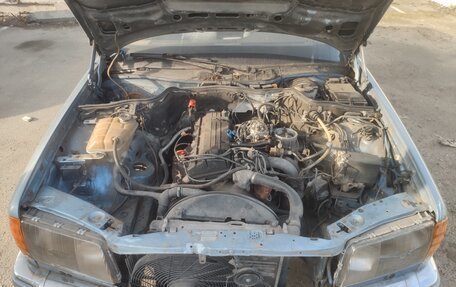 Mercedes-Benz S-Класс, 1985 год, 185 000 рублей, 5 фотография