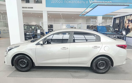 KIA Rio IV, 2020 год, 1 548 000 рублей, 8 фотография