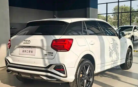 Audi Q2 I, 2022 год, 1 960 000 рублей, 2 фотография