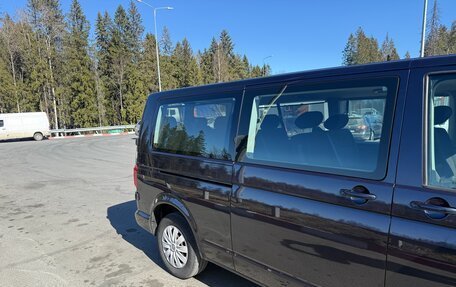 Volkswagen Caravelle T6 рестайлинг, 2018 год, 4 100 000 рублей, 4 фотография