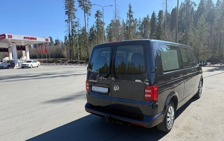 Volkswagen Caravelle T6 рестайлинг, 2018 год, 4 100 000 рублей, 6 фотография