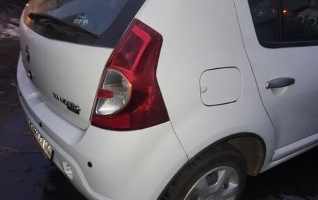 Renault Sandero I, 2013 год, 600 000 рублей, 5 фотография