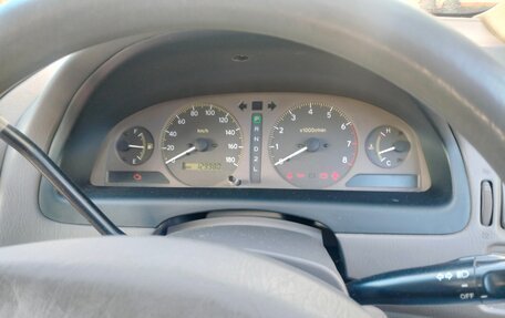 Toyota Gaia, 1998 год, 680 000 рублей, 13 фотография