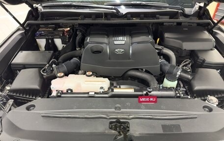 Toyota Land Cruiser, 2021 год, 10 500 000 рублей, 16 фотография