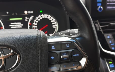 Toyota Land Cruiser, 2021 год, 10 500 000 рублей, 22 фотография