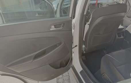 Hyundai Tucson III, 2018 год, 2 199 000 рублей, 17 фотография