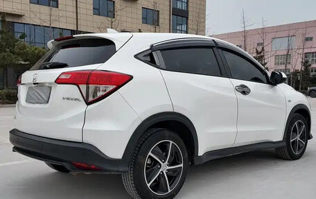 Honda Vezel, 2022 год, 1 289 003 рублей, 5 фотография