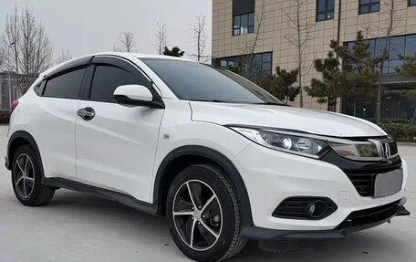 Honda Vezel, 2022 год, 1 289 003 рублей, 4 фотография