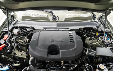 Land Rover Defender II, 2021 год, 8 500 000 рублей, 12 фотография