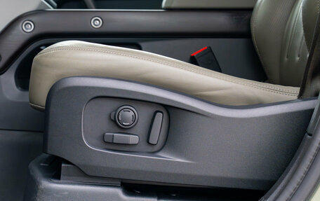 Land Rover Defender II, 2021 год, 8 500 000 рублей, 20 фотография