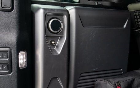Land Rover Defender II, 2021 год, 8 500 000 рублей, 15 фотография