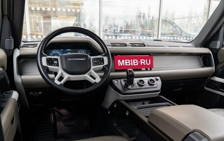 Land Rover Defender II, 2021 год, 8 500 000 рублей, 18 фотография