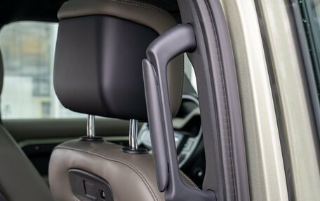 Land Rover Defender II, 2021 год, 8 500 000 рублей, 38 фотография