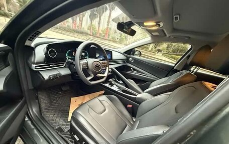 Hyundai Elantra, 2023 год, 1 550 000 рублей, 7 фотография