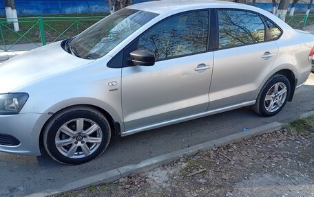 Volkswagen Polo VI (EU Market), 2013 год, 600 000 рублей, 1 фотография