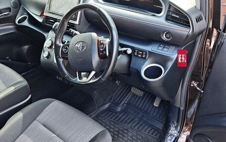 Toyota Sienta II, 2018 год, 1 350 000 рублей, 14 фотография