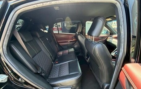 Toyota Harrier, 2016 год, 1 900 900 рублей, 10 фотография