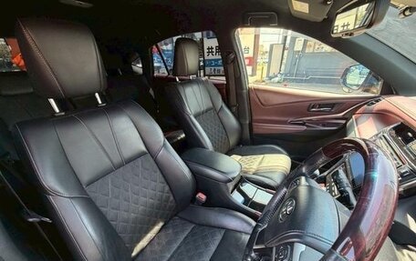 Toyota Harrier, 2016 год, 1 900 900 рублей, 12 фотография