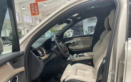 Volvo XC90 II рестайлинг, 2025 год, 7 030 000 рублей, 6 фотография