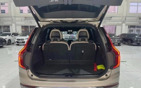 Volvo XC90 II рестайлинг, 2025 год, 7 030 000 рублей, 11 фотография