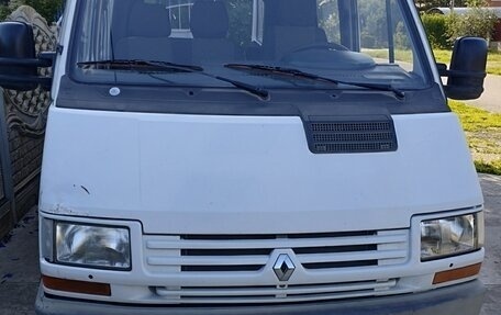 Renault Trafic, 2000 год, 95 000 рублей, 1 фотография