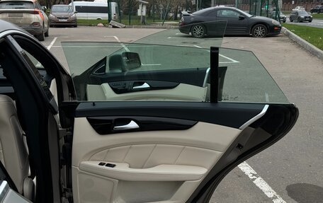 Mercedes-Benz CLS, 2013 год, 2 350 000 рублей, 15 фотография