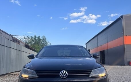 Volkswagen Jetta VI, 2014 год, 1 050 000 рублей, 5 фотография