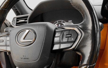 Lexus LX, 2021 год, 15 800 000 рублей, 20 фотография