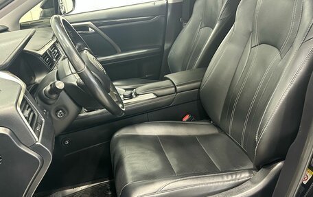 Lexus RX IV рестайлинг, 2018 год, 4 295 000 рублей, 9 фотография