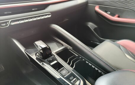 Geely Coolray I, 2024 год, 2 300 000 рублей, 11 фотография