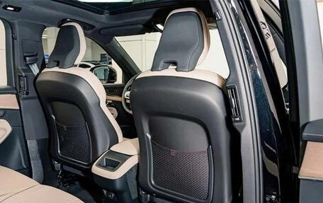 Volvo XC90 II рестайлинг, 2025 год, 7 000 000 рублей, 10 фотография