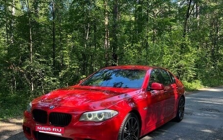 BMW 5 серия, 2011 год, 2 600 000 рублей, 3 фотография