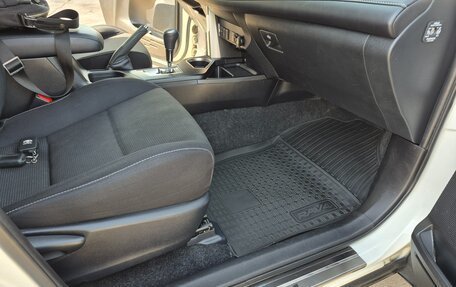 Toyota RAV4, 2017 год, 2 895 000 рублей, 11 фотография