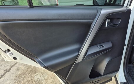 Toyota RAV4, 2017 год, 2 895 000 рублей, 35 фотография