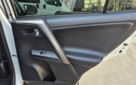 Toyota RAV4, 2017 год, 2 895 000 рублей, 32 фотография