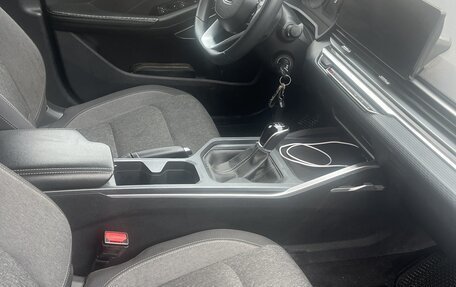 Geely Emgrand, 2024 год, 1 350 000 рублей, 5 фотография