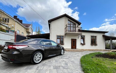 Toyota Camry, 2018 год, 2 850 000 рублей, 4 фотография