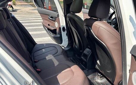 BMW 1 серия, 2023 год, 1 890 011 рублей, 11 фотография