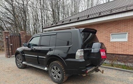 Mitsubishi Pajero IV, 2014 год, 2 350 000 рублей, 5 фотография